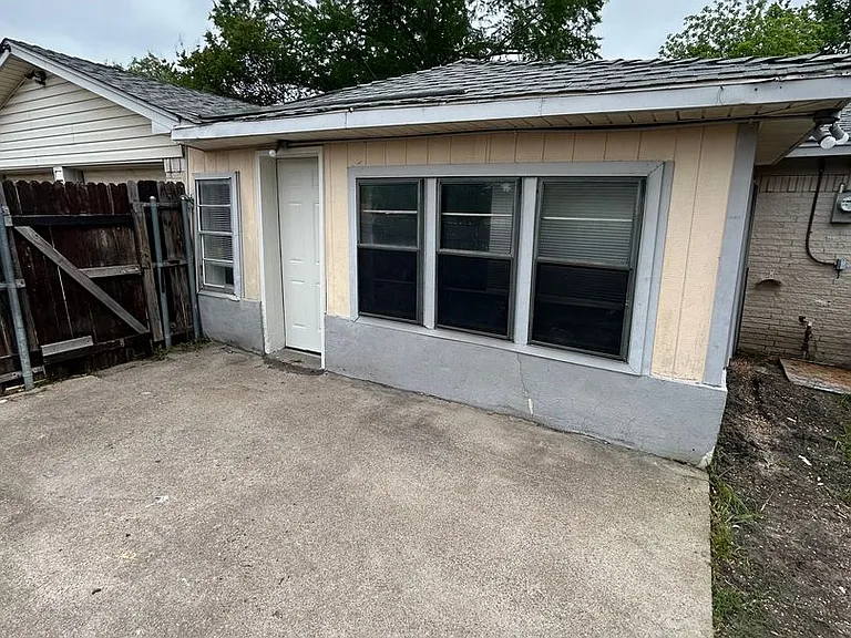 2021 Aloha Dr — Photo 13