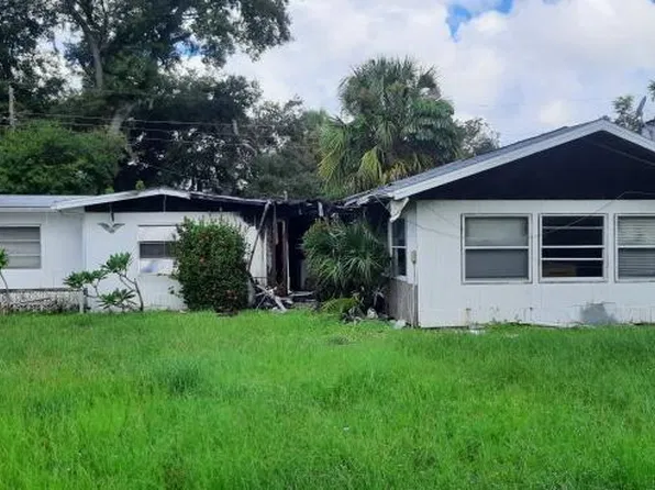 5819 HOWARD LANE, PUNTA GORDA, FL 33950