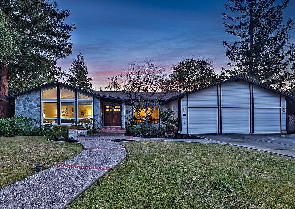 Stunning Single Story!