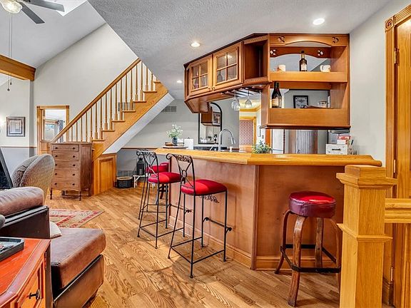 3rd image of 1265 Norberry Ct APT 20