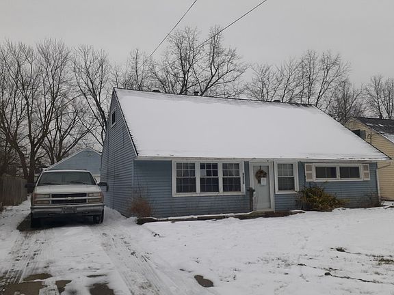 3rd image of 2303 Stephens Ave NW