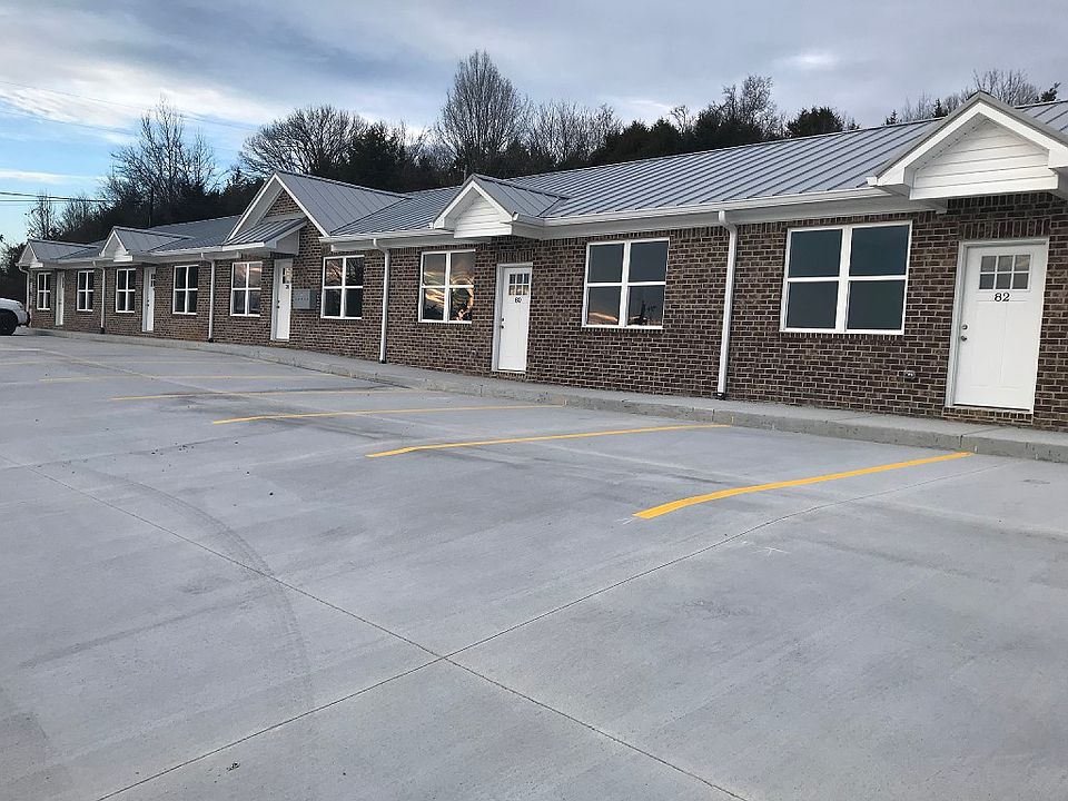 1st image of 52 Hilltop Ln