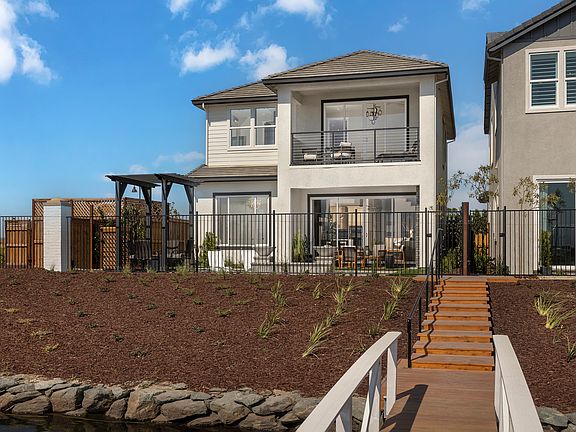 Kiper_CapriAtRiverIslands_Res1-RearExterior_6931c-4500