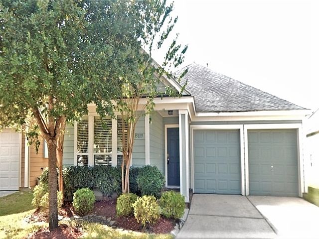 1st image of 15819 Scenic Water Dr