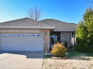 2479 S York Ave, Springfield, MO 65807