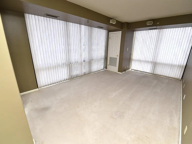 123 SW Jefferson Ave #E16NE — Photo 29