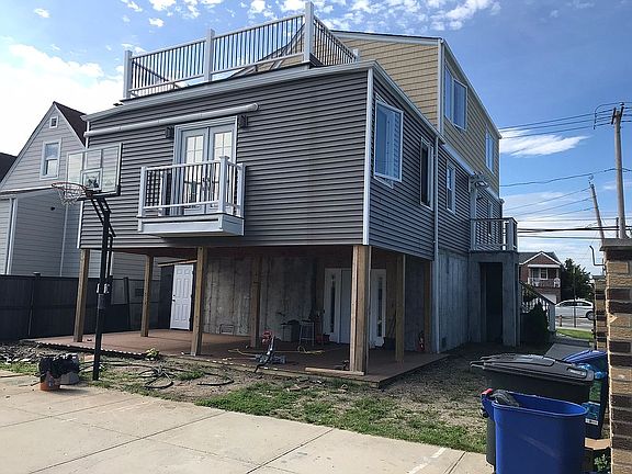 4th image of 63-03 Beach Channel Dr