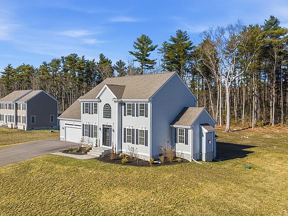 2nd image of 162 Bayberry Rd