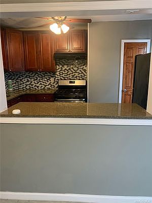 4th image of 68-17 75th St #2