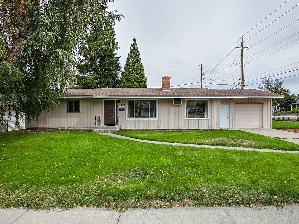 1st image of 1323 Rosewood Ave