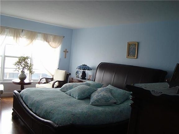 5th image of 3750 Galt Ocean Dr APT 1910