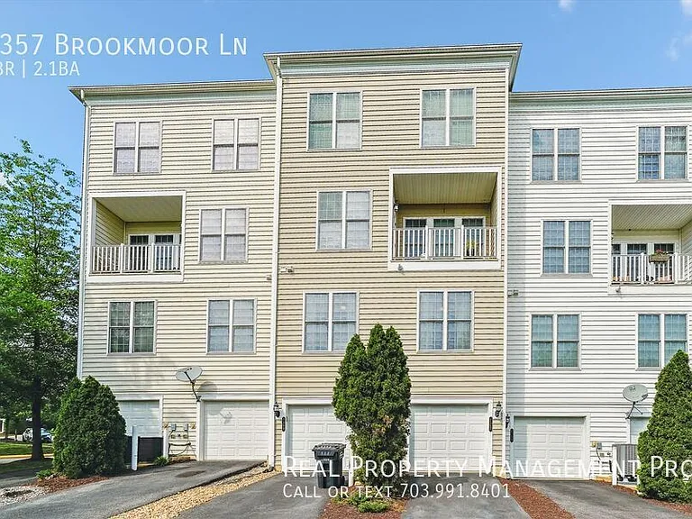 2357 Brookmoor Ln — Photo 20