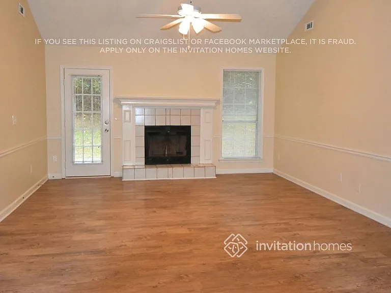 845 Rambling Rose Ct NW — Photo 4