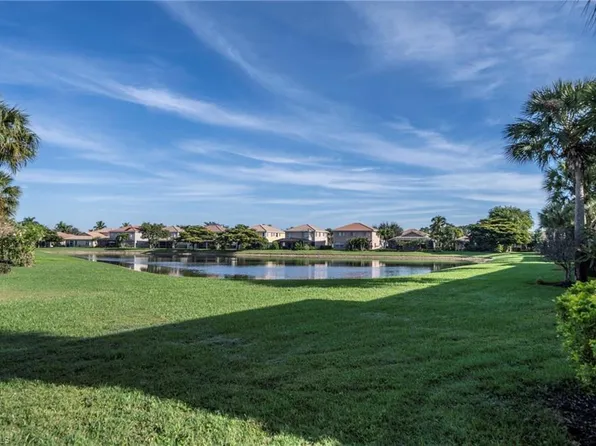 3372 Dandolo CIR, CAPE CORAL, FL 33909