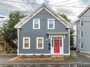 26 Carlton St #2, Salem, MA 01970