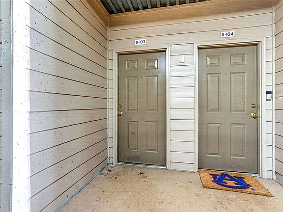 4th image of 730 W Magnolia Ave #8103