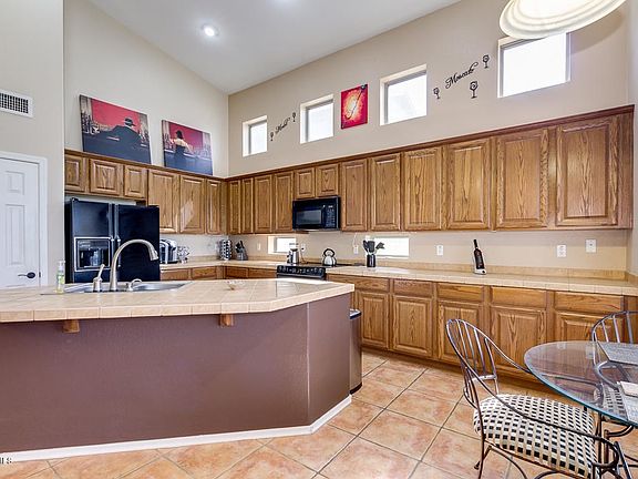 5th image of 40808 N Majesty Ct