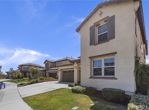 3rd image of 15619 Sesame Seed Ave