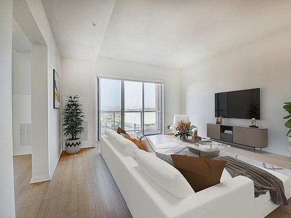 5th image of 388 E Ocean Blvd Unit P6