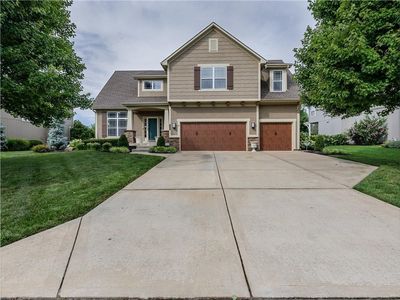 1045 SW Argyl St, Lees Summit, MO, 64081