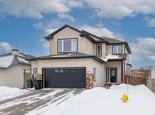 21 Huntington Cres, Spruce Grove, AB T7X4K6