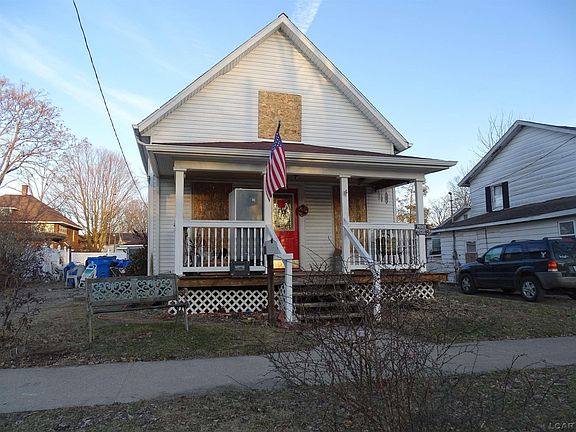 2nd image of 215 S Summit St