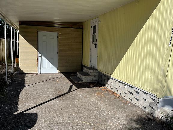2nd image of 5134 Yellow Pine St N