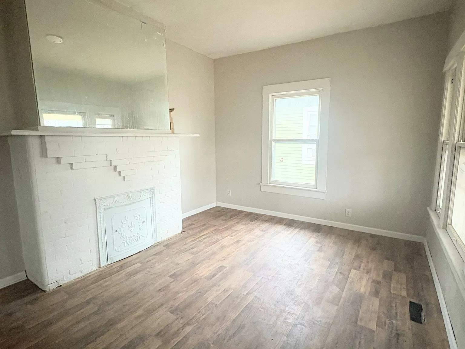 608 Fulton Avenue Southwest - 1 — Photo 2