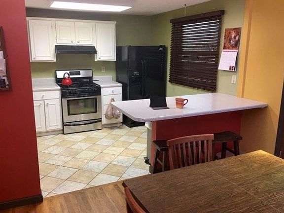 4th image of 1300 Worthington Hills Dr