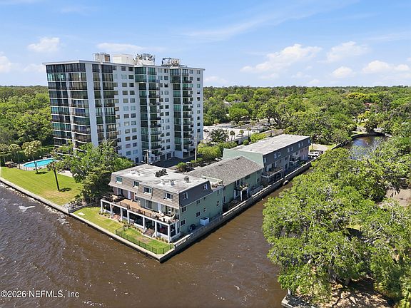 2nd image of 2950 ST JOHNS Avenue #7
