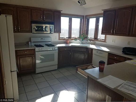 3rd image of 30890 Northfield Blvd