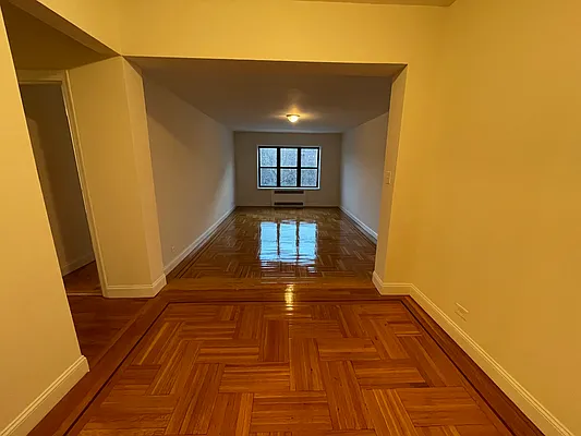 Rented by Contact Realty | media 41