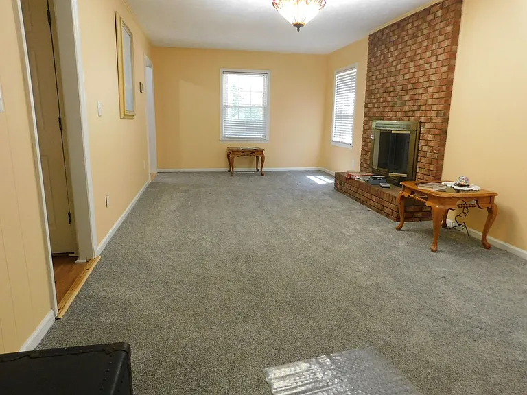 22580 Hoyl Cir — Photo 2