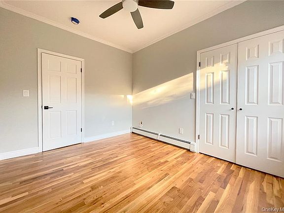 5th image of 829 W Boston Post Rd APT 3