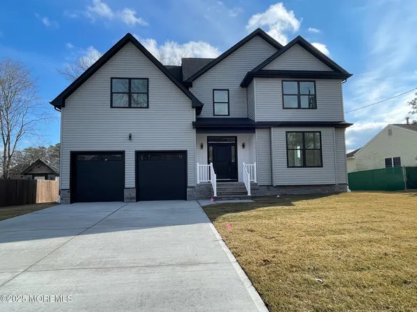 133 Hatch Lane, Manahawkin, NJ 08050