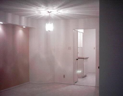2nd image of 6611 SOUTHPOINT DR #116