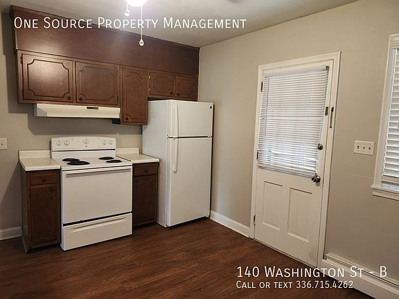 4th image of 140 Washington St #B