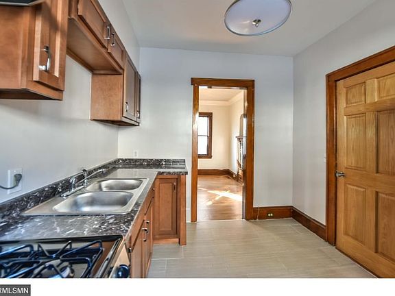 5th image of 1501 Thomas Ave N