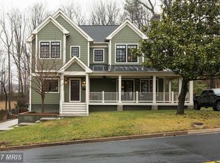 3601 N Powhatan St, Arlington, VA 22213