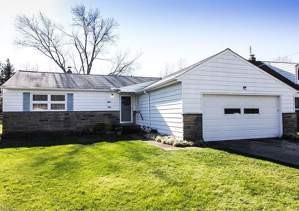 4934 Ridgebury Blvd, Lyndhurst, OH 44124 Zillow