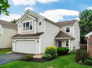 6823 Riding Trail Dr, Canal Winchester, OH 43110