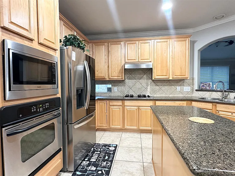 17815 Gables Bend Dr — Photo 15