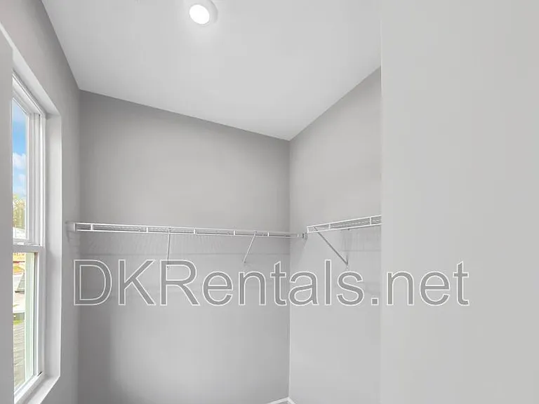 245 Birchwood Row — Photo 19