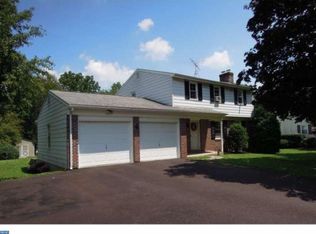 46 Marian Rd, Trappe, PA 19426