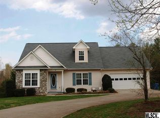 68 Duck Hollow Ln, Taylorsville, NC 28681