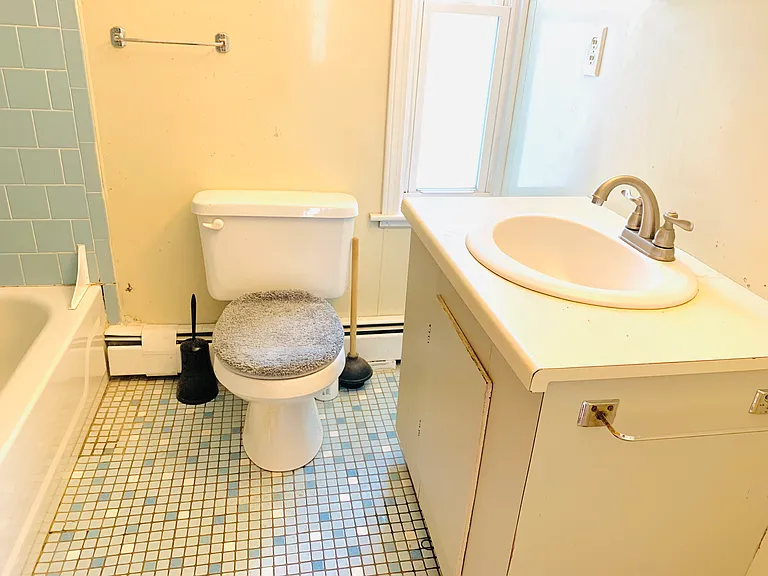 5 Pemberton St #2 — Photo 18
