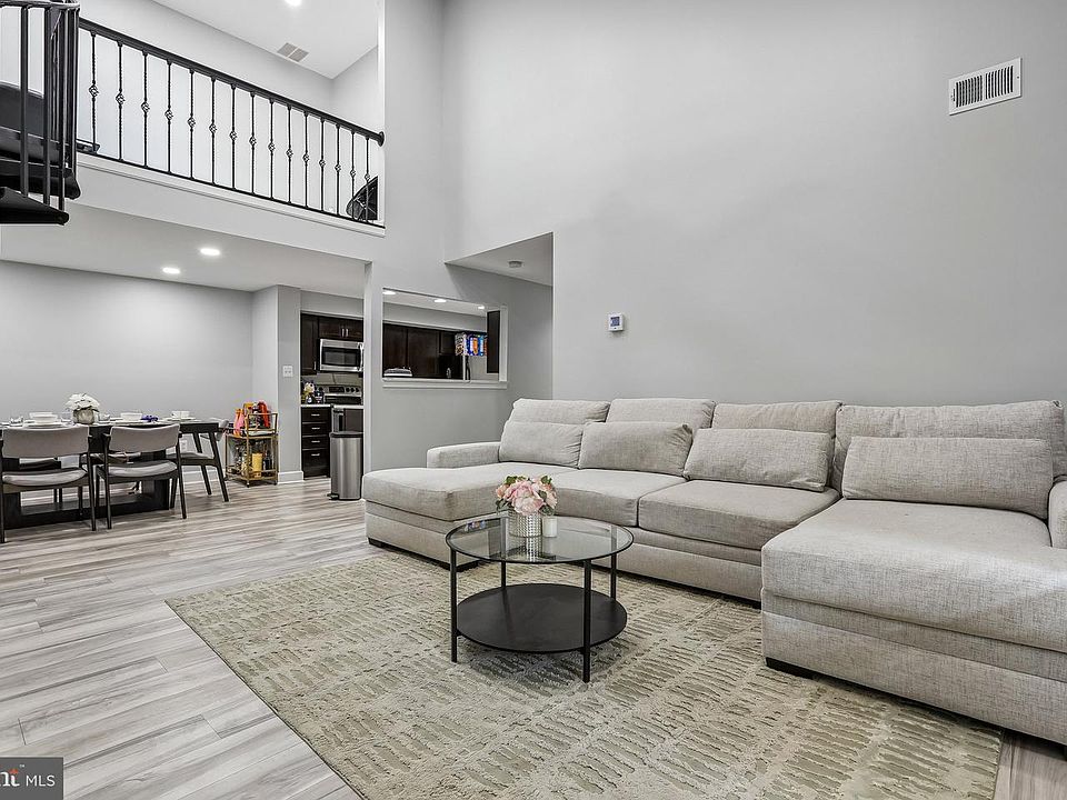 1st image of 13062 Shadyside Ln #6-95