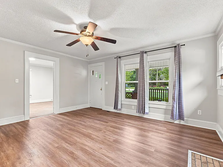 3629 Pleasant Garden Rd — Photo 9