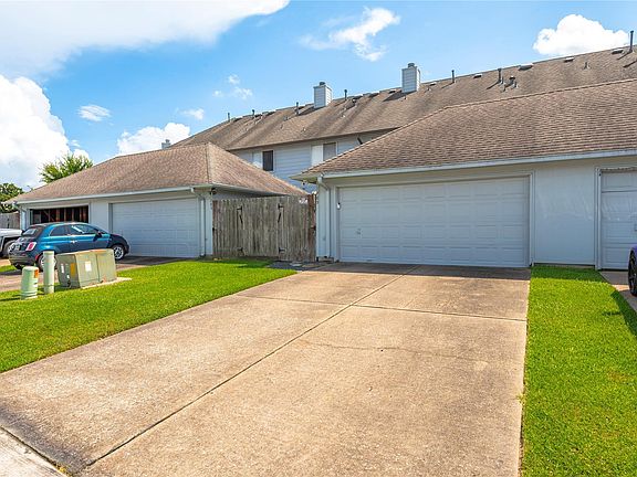3rd image of 1289 El Camino Village Dr