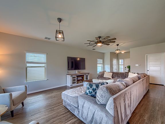 3rd image of 7421 Summer Blossom Ct